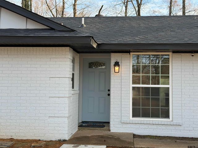 1608 Austin Dr, Tyler, TX 75701