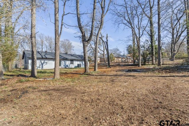 1608 Austin Dr, Tyler, TX 75701