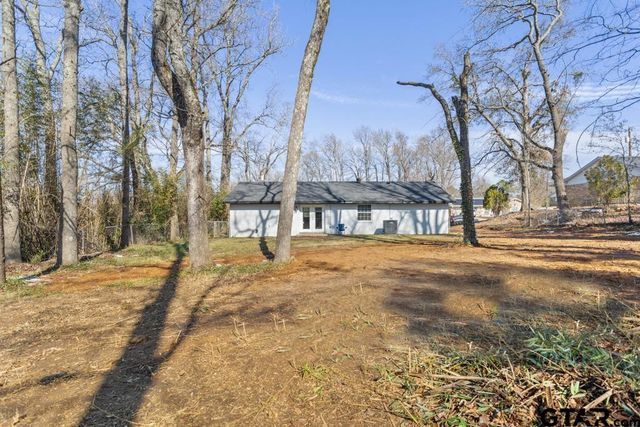 1608 Austin Dr, Tyler, TX 75701