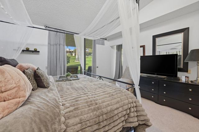 48833 Owl Lane, Palm Desert, CA 92260