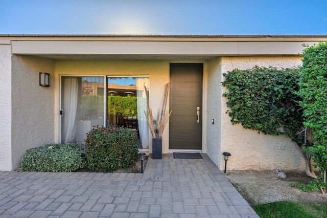 48833 Owl Lane, Palm Desert, CA 92260