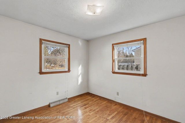 6253 Hilliard Road, Lansing, MI 48911