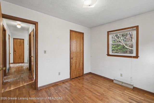 6253 Hilliard Road, Lansing, MI 48911