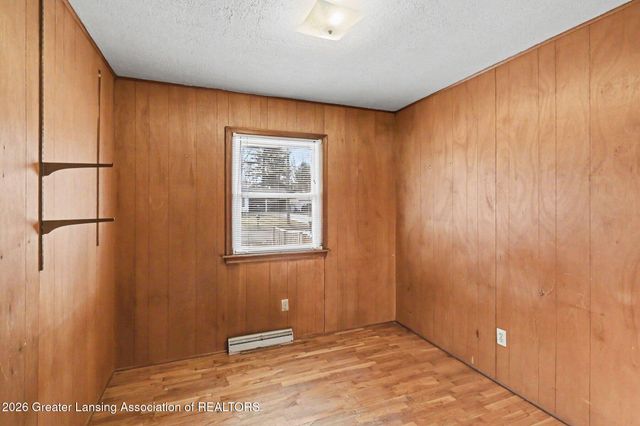 6253 Hilliard Road, Lansing, MI 48911