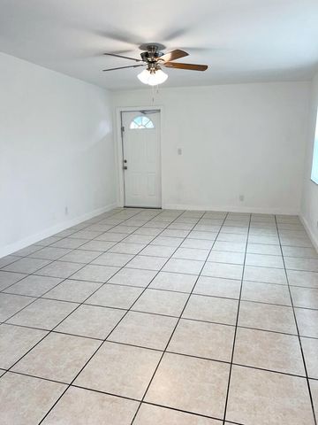3777 NW 78TH Avenue 46E, Davie, FL 33024