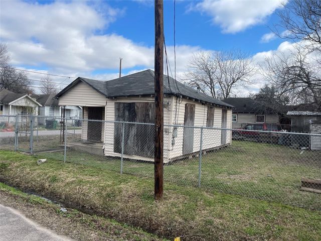 2124 Staples Street, Houston, TX 77026