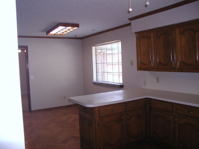 908 Spring Brook Drive, Allen, TX 75002