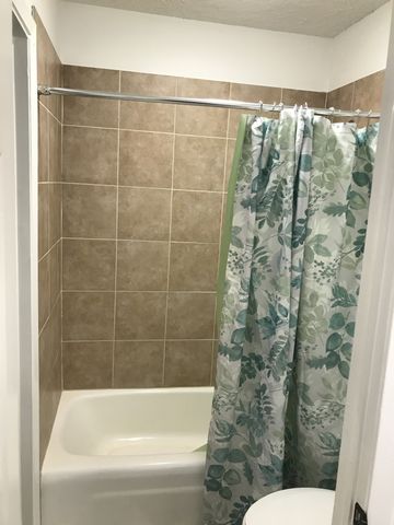515 Basswood Ave Apt C39, Nashville, TN 37209