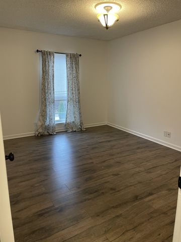 515 Basswood Ave Apt C39, Nashville, TN 37209