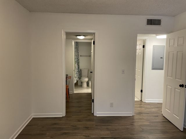 515 Basswood Ave Apt C39, Nashville, TN 37209