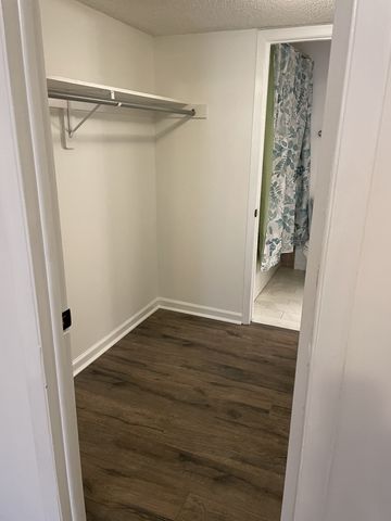 515 Basswood Ave Apt C39, Nashville, TN 37209