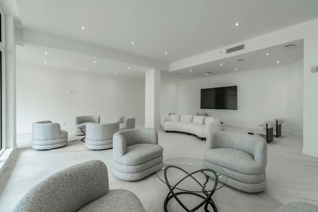 4201 N Ocean Boulevard 203, Boca Raton, FL 33431