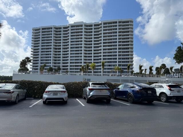 4201 N Ocean Boulevard 203, Boca Raton, FL 33431