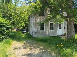 21 White Rock Road, Westerly, RI 02891
