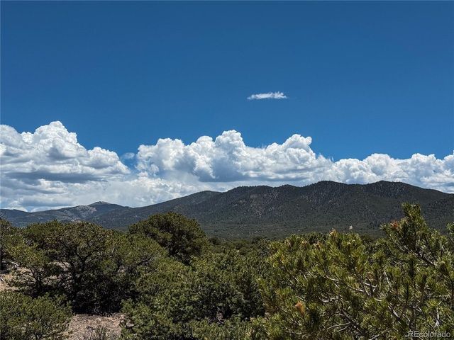 1058 Hotchkiss Rd, Fort Garland, CO 81133