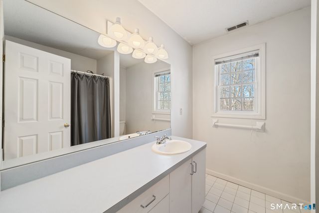 165 Garrigus Court, Wolcott, CT 06716