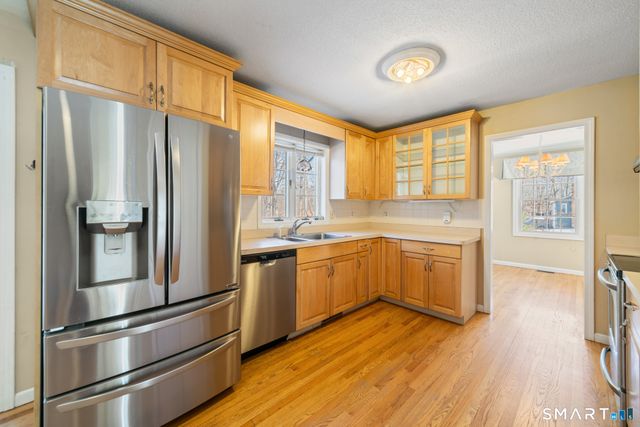 165 Garrigus Court, Wolcott, CT 06716