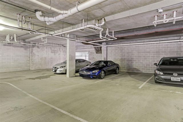 300 St Joseph Parkway 412, Houston, TX 77002