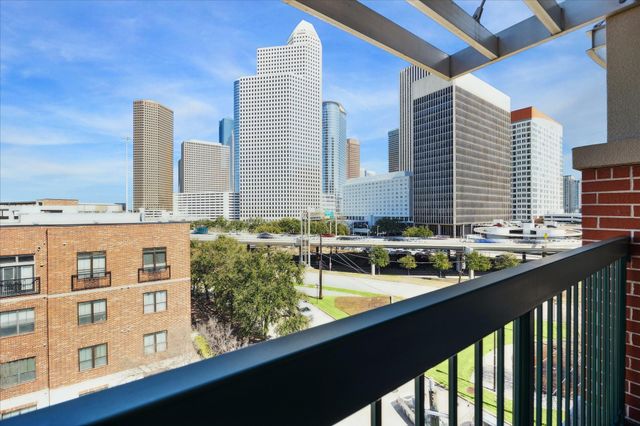 300 St Joseph Parkway 412, Houston, TX 77002