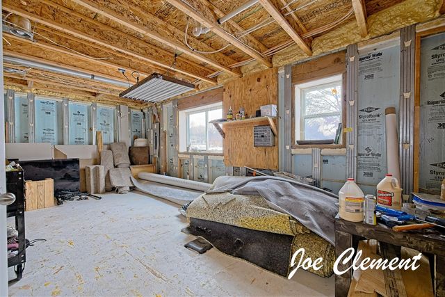 7348 17 Mile Road, Cedar Springs, MI 49319