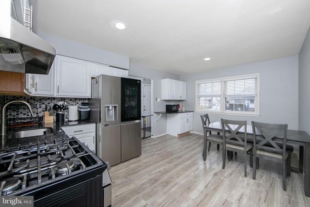 244 CEDARCROFT AVE, Audubon, NJ 08106