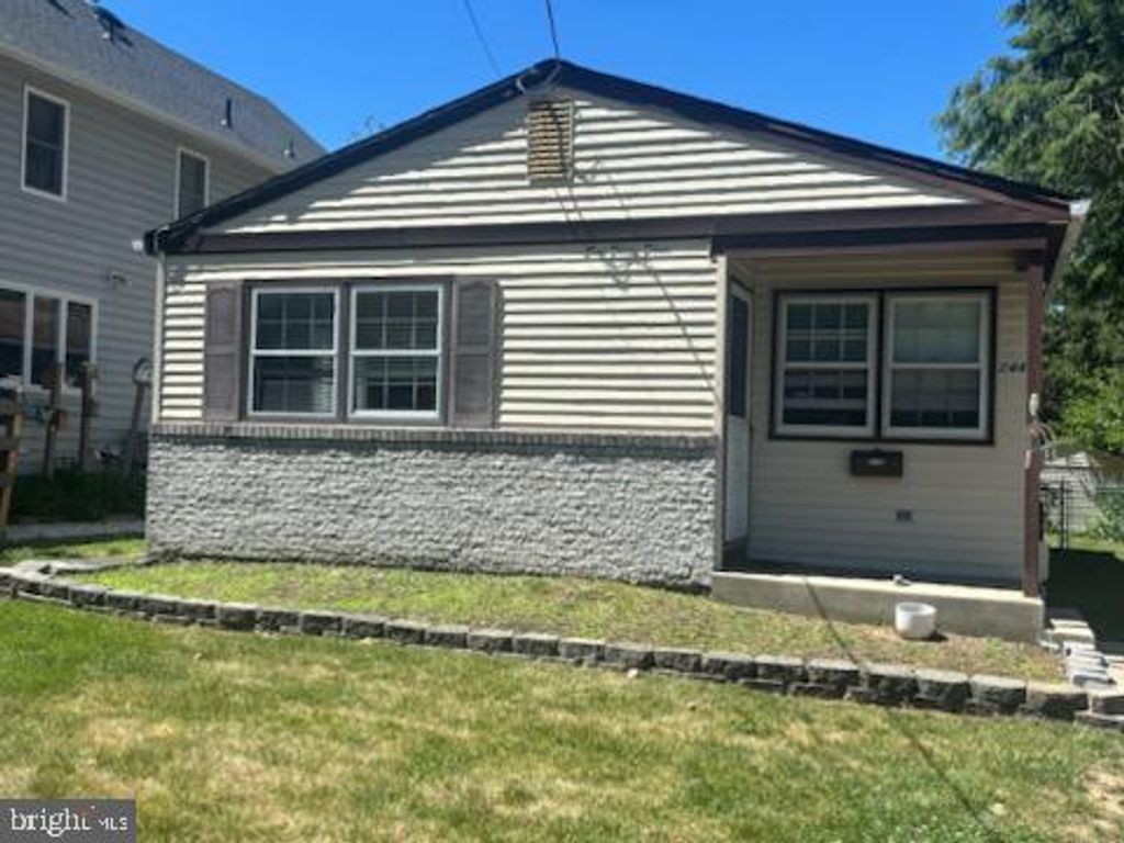 244 CEDARCROFT AVE, Audubon, NJ 08106