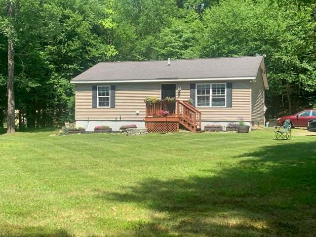 22 Deans Landing, Chesterfield, NH 03443