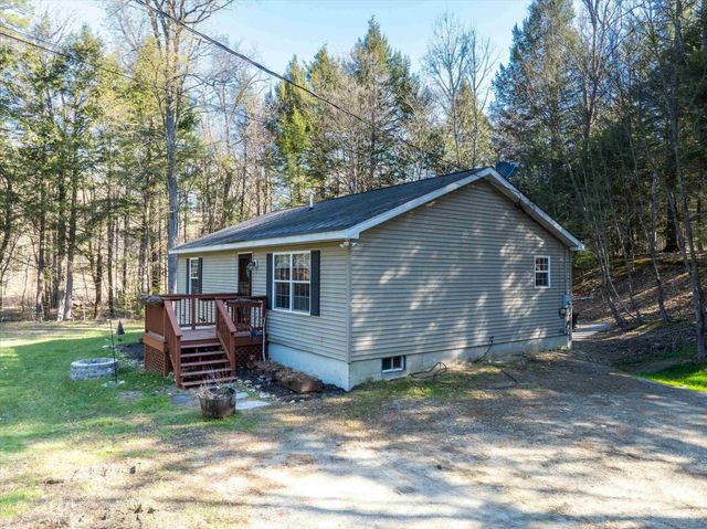 22 Deans Landing, Chesterfield, NH 03443