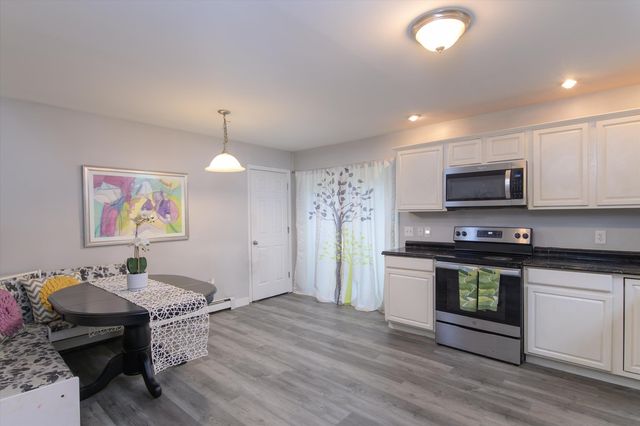 22 Deans Landing, Chesterfield, NH 03443