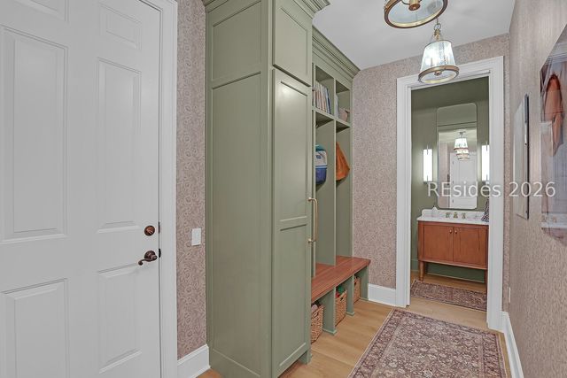 91 Farnsleigh Ave, Bluffton, SC 29910