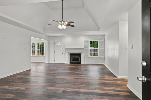 2811 Candlewicke Dr, Spring Hill, TN 37174