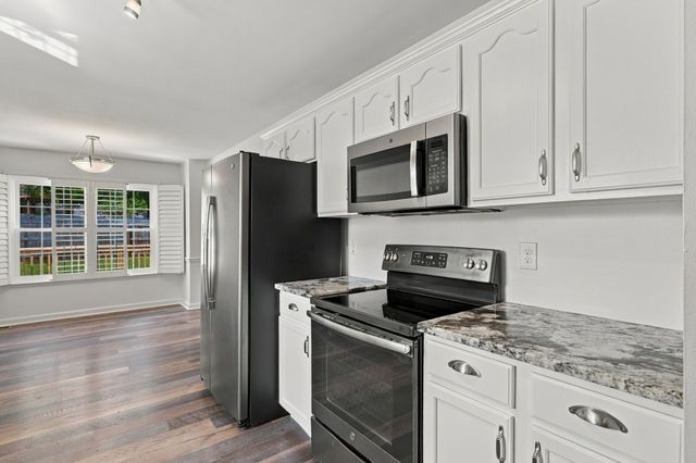 2811 Candlewicke Dr, Spring Hill, TN 37174