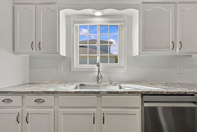 2811 Candlewicke Dr, Spring Hill, TN 37174