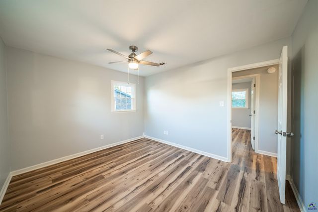 303 Laurie Lane, Warner Robins, GA 31088