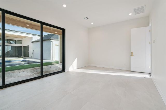 2809 Guilford Lane, Oklahoma City, OK 73120