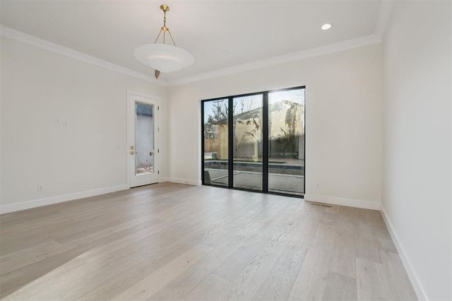 2809 Guilford Lane, Oklahoma City, OK 73120