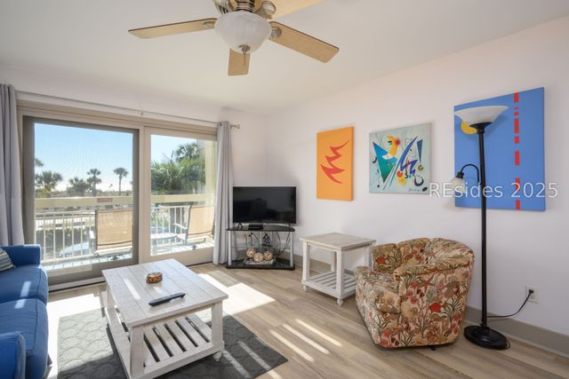 4 N Forest Beach Dr Apt 125, Hilton Head Island, SC 29928