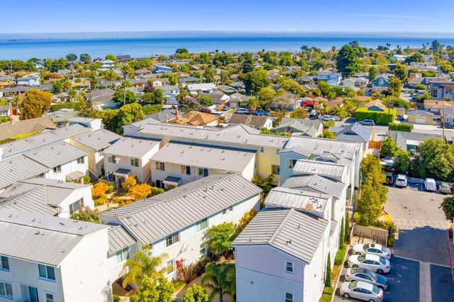 1066 41st Avenue D106, Capitola, CA 95010