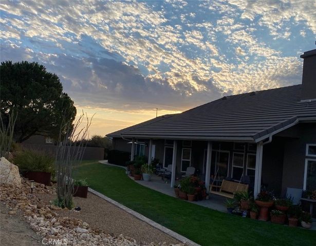 7031 Joshua, Oak Hills, CA 92344