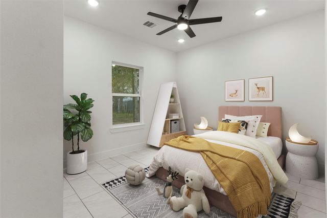 708 Azalea Street, Waller, TX 77484