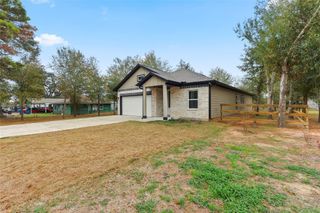 708 Azalea Street, Waller, TX 77484