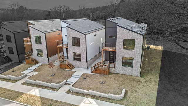 485 S Happy Hollow Road, Fayetteville, AR 72701