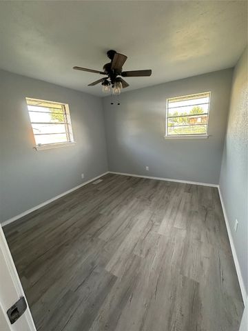 1501 W Watts Street, El Reno, OK 73036