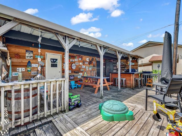 5402 Clear View Drive, Granbury, TX 76048