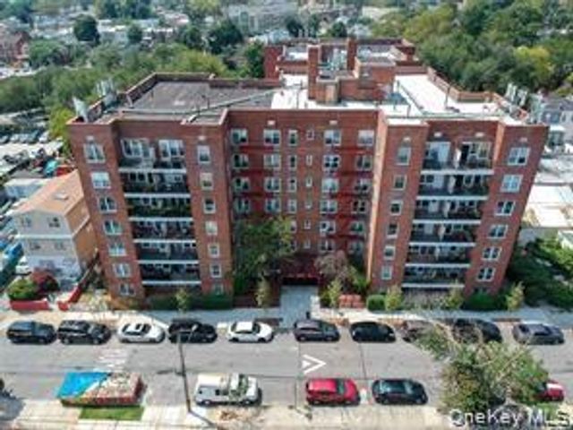 84-70 129 Street 6J, Kew Gardens, NY 11415