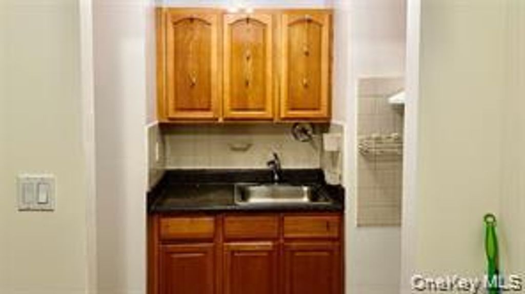 84-70 129 Street 6J, Kew Gardens, NY 11415 — photo 4