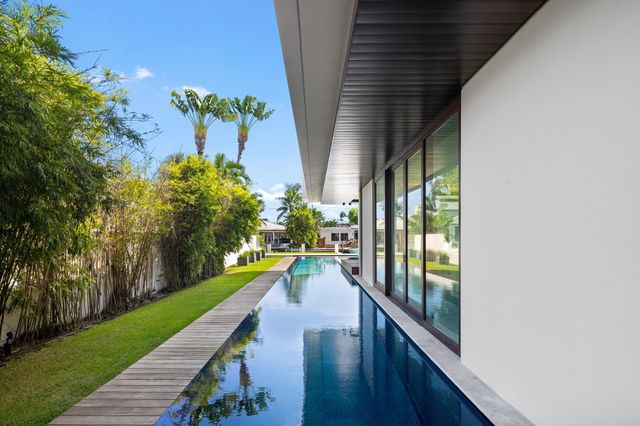 10 Pelican Drive, Fort Lauderdale, FL 33301