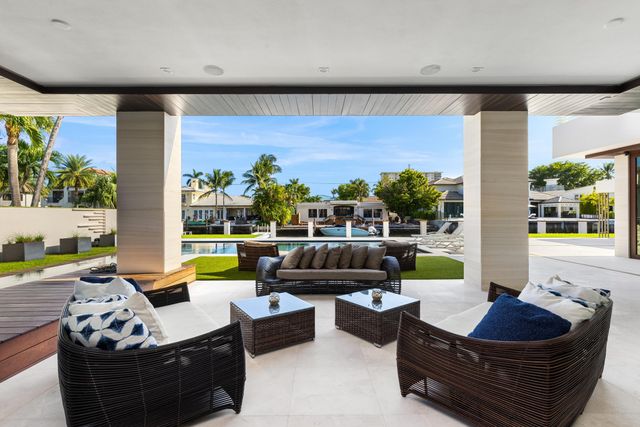 10 Pelican Drive, Fort Lauderdale, FL 33301