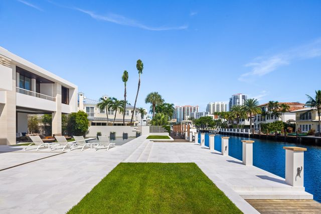 10 Pelican Drive, Fort Lauderdale, FL 33301