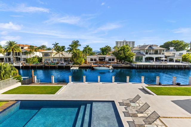 10 Pelican Drive, Fort Lauderdale, FL 33301